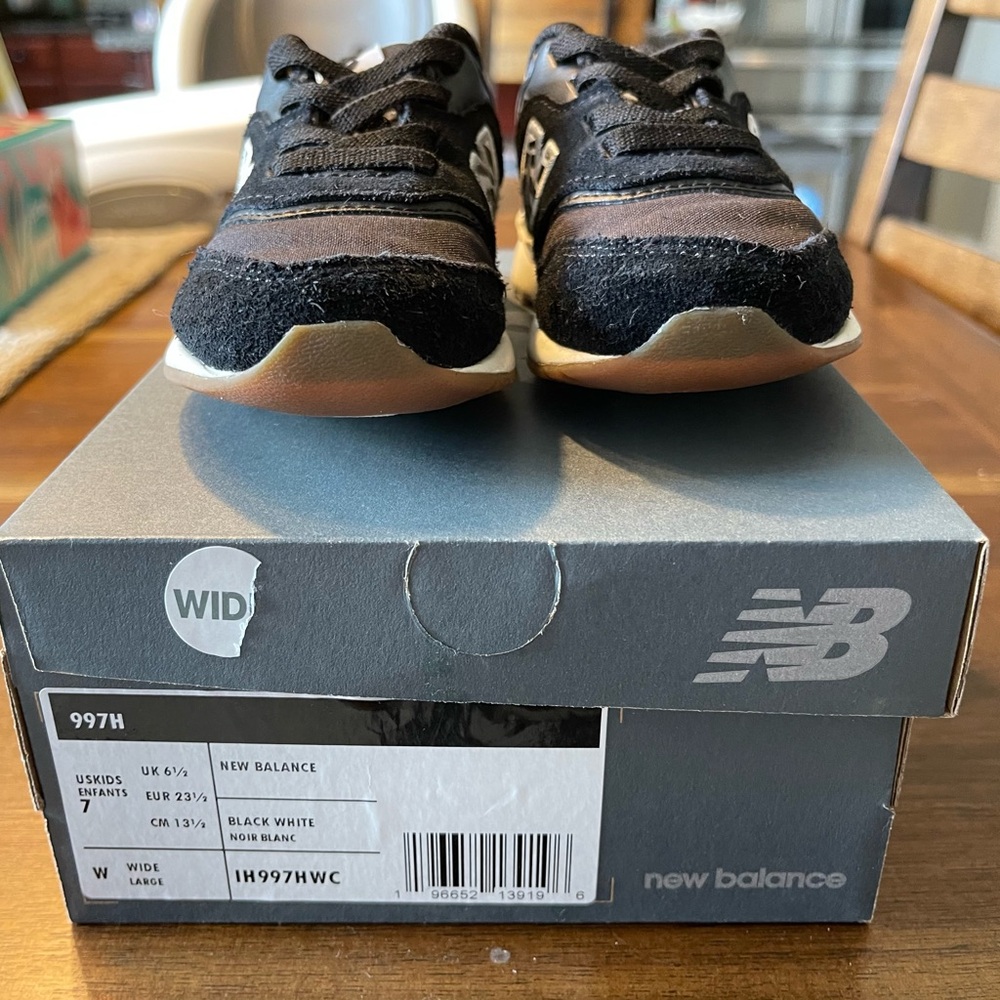 Toddler New Balance 574 NEW-B Hook & Loop sneakers
